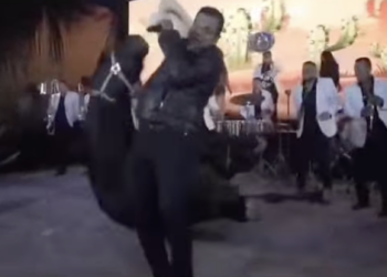 Marco Flores de la banda Jerez sufre accidente en grabación de nueva canción